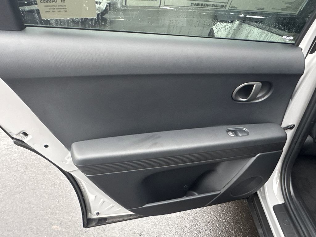 New 2026 Hyundai Ioniq 5 SEL image 11