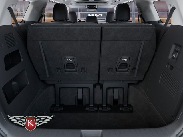 New 2026 Kia Carnival SX image 19