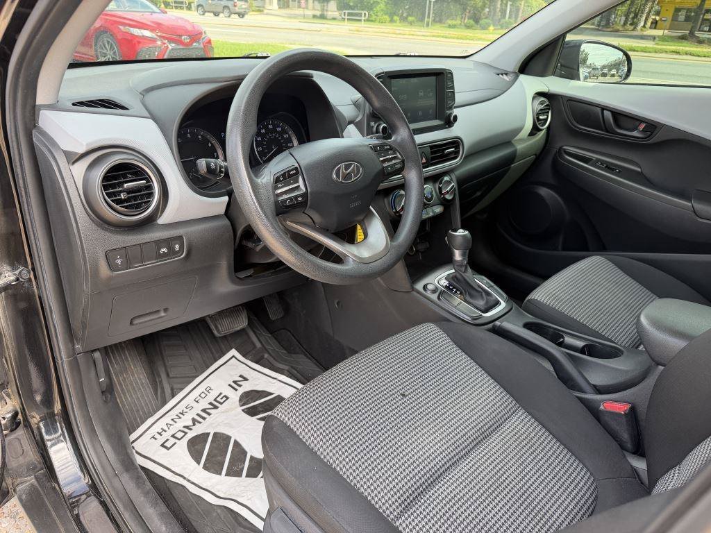 Used 2020 Hyundai Kona SE FWD image 11