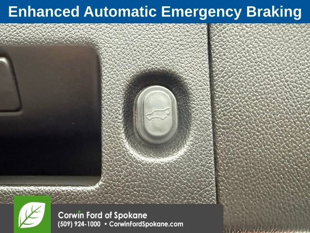 Used 2020 Cadillac Escalade ESV Platinum AWD/4WD image 23