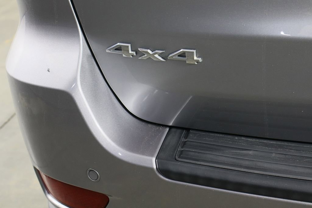 Used 2017 Jeep Grand Cherokee Laredo w/ Quick Order Package 23E image 40