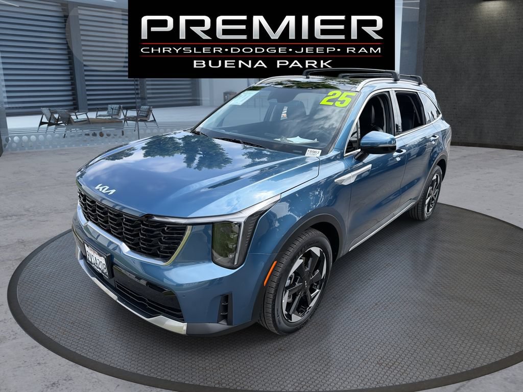 Used 2025 Kia Sorento EX w/ EX Panoramic Sunroof Package FWD video 1