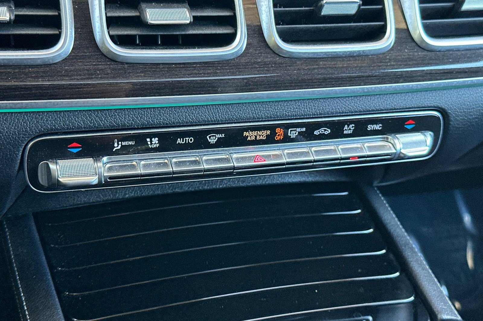 Certified 2021 Mercedes-Benz GLE 350 4MATIC image 19