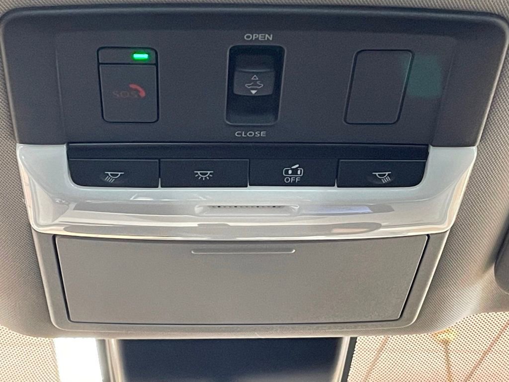 Used 2024 Nissan Altima 2.5 SR w/ SR Premium Package image 33