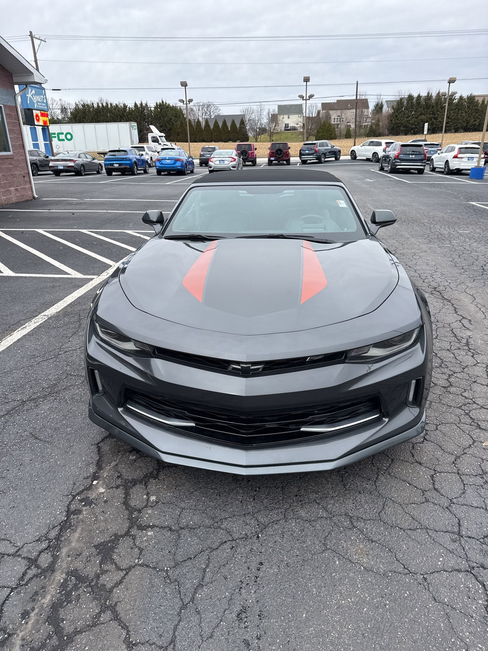 Used 2017 Chevrolet Camaro LT image 9