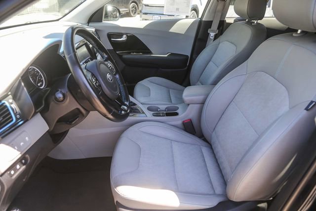 Used 2019 Kia Niro EX image 18