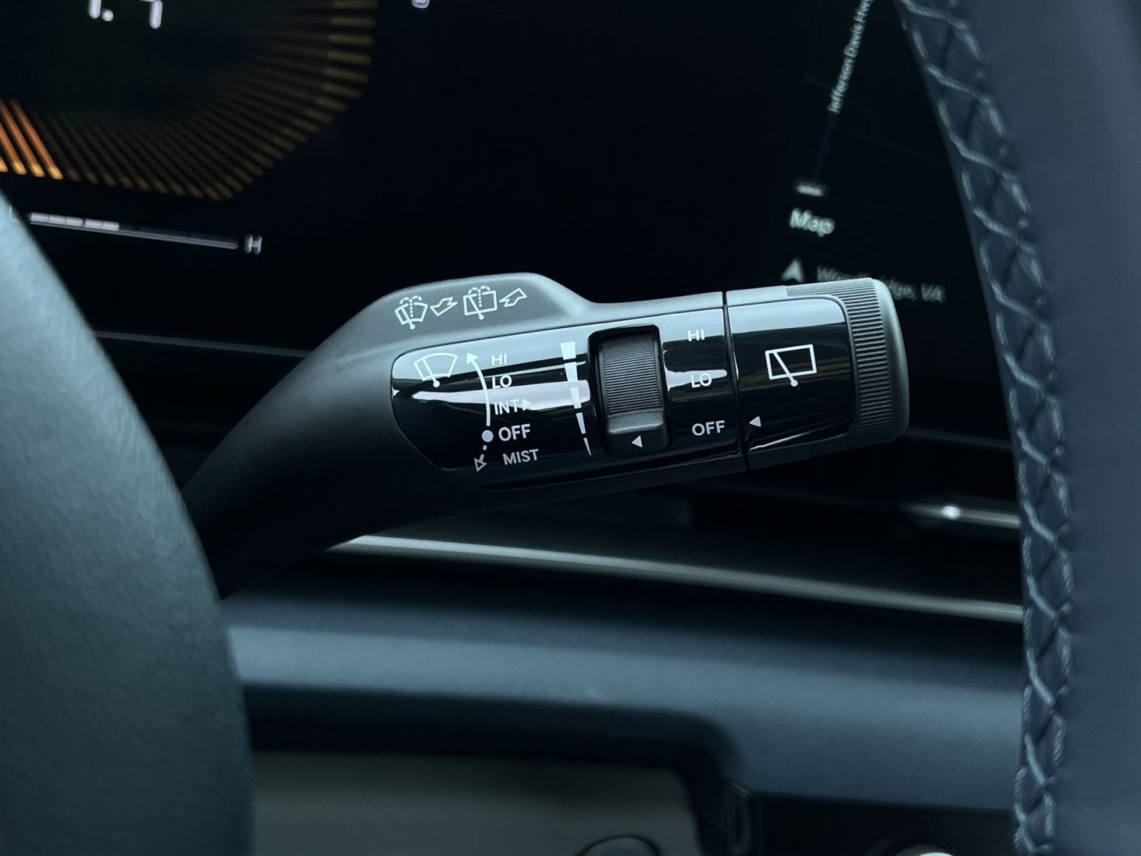 New 2026 Kia Carnival EX FWD image 36