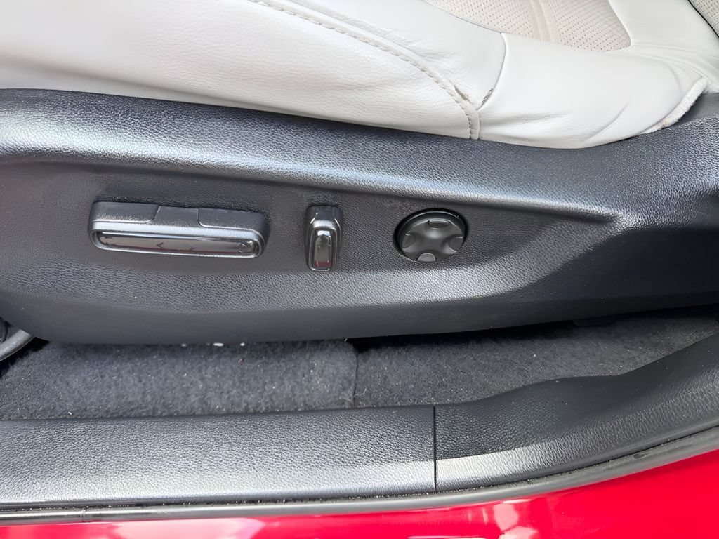 Used 2021 Honda CR-V EX-L image 19