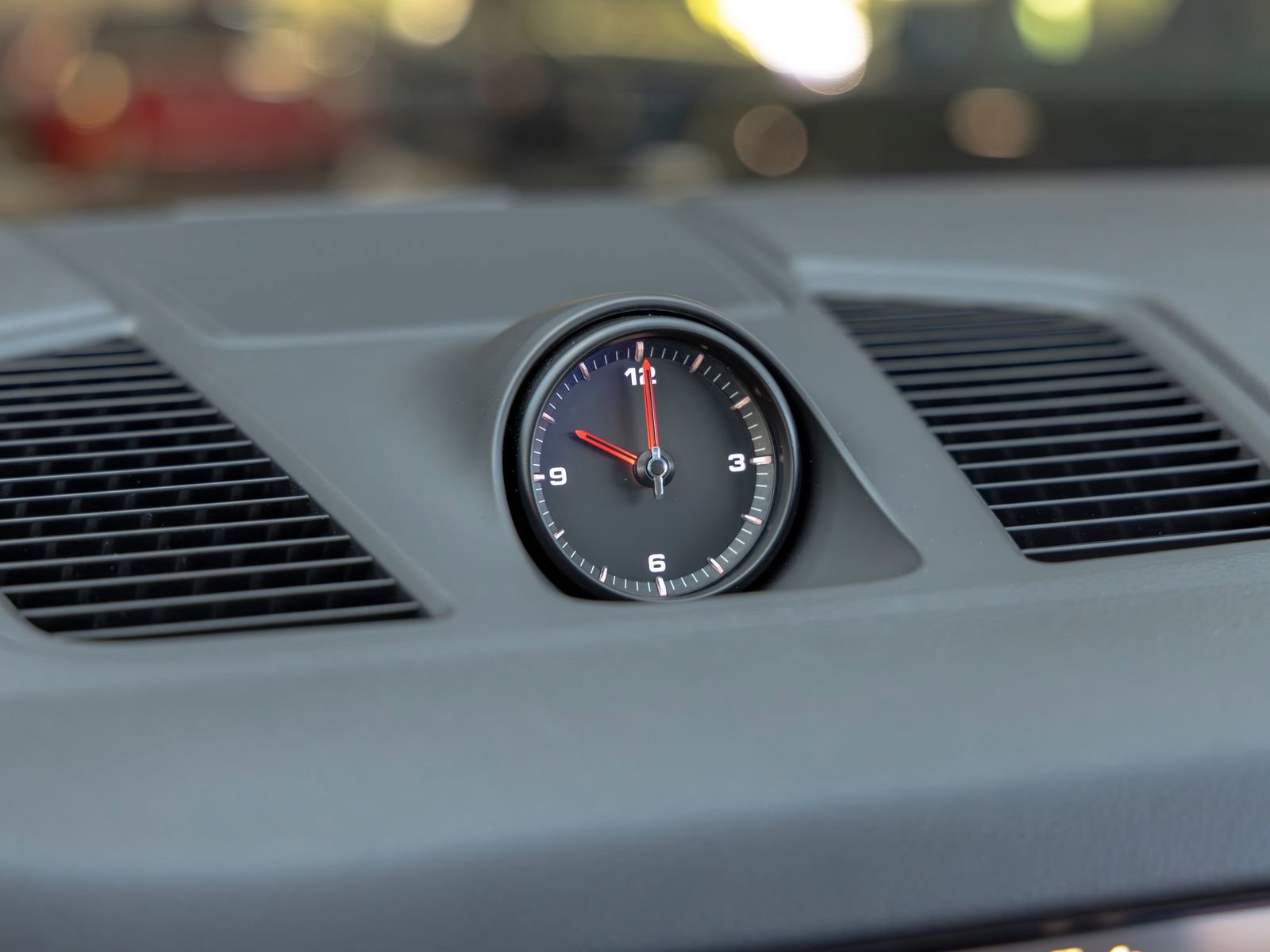 Certified 2020 Porsche Cayenne image 34