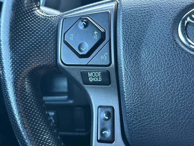 Used 2016 Toyota Tacoma TRD Off-Road w/ Towing Package RWD image 27