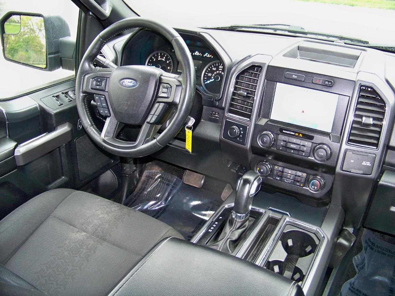 Used 2019 Ford F150 XLT w/ Equipment Group 302A Luxury AWD/4WD image 39