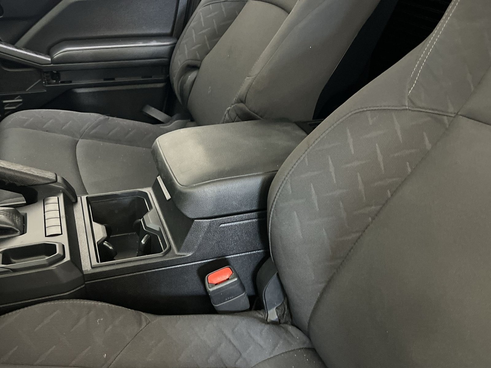 Used 2024 Toyota Tacoma SR RWD image 22