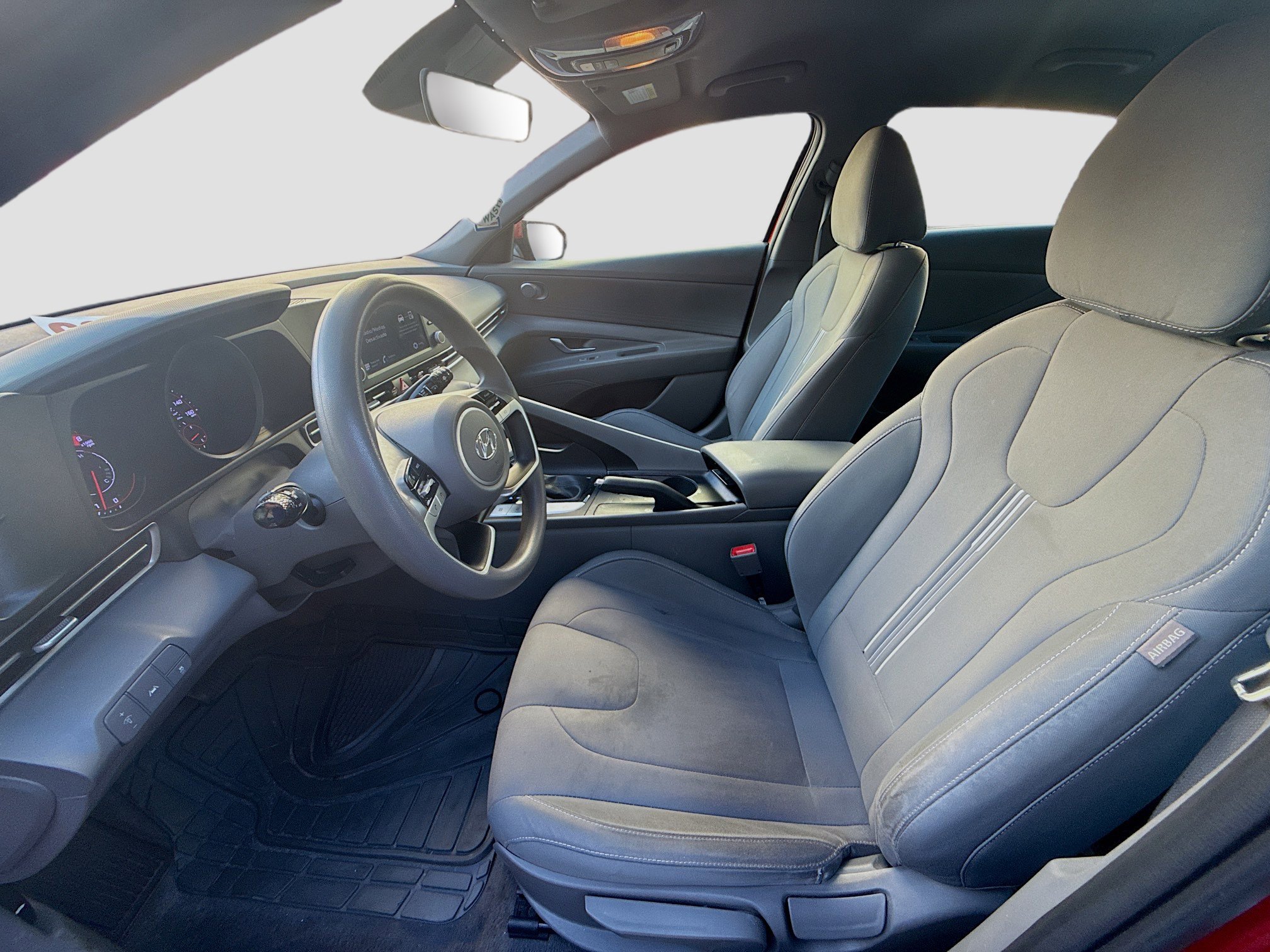 Used 2023 Hyundai Elantra SEL image 16