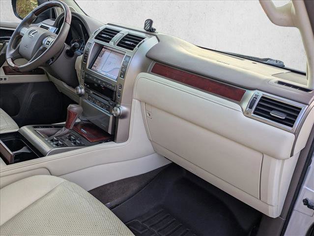 Used 2013 Lexus GX 460 Premium image 25