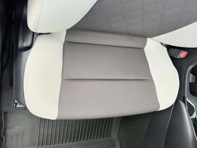 Certified 2025 Toyota Corolla LE image 15