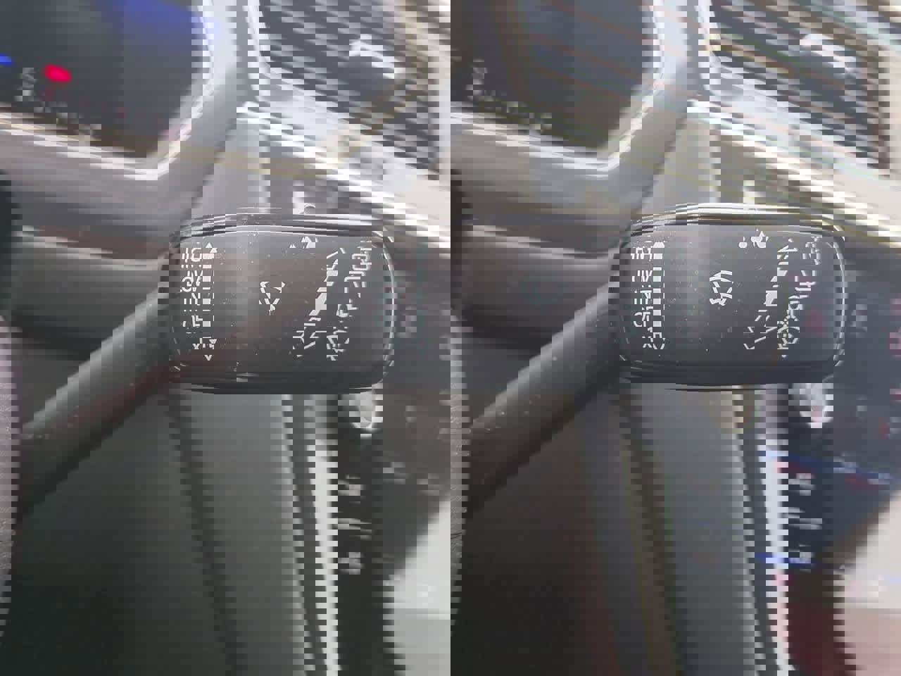 Used 2022 Volkswagen Tiguan SE image 24