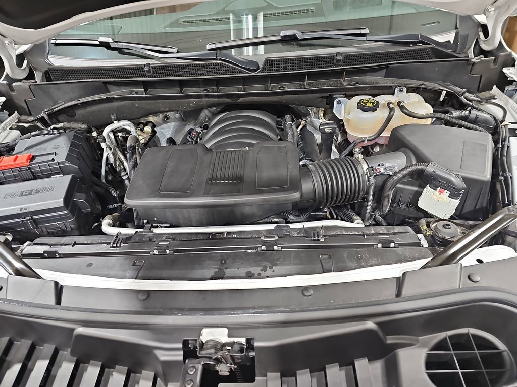 Certified 2024 GMC Yukon XL Denali Ultimate AWD/4WD image 38