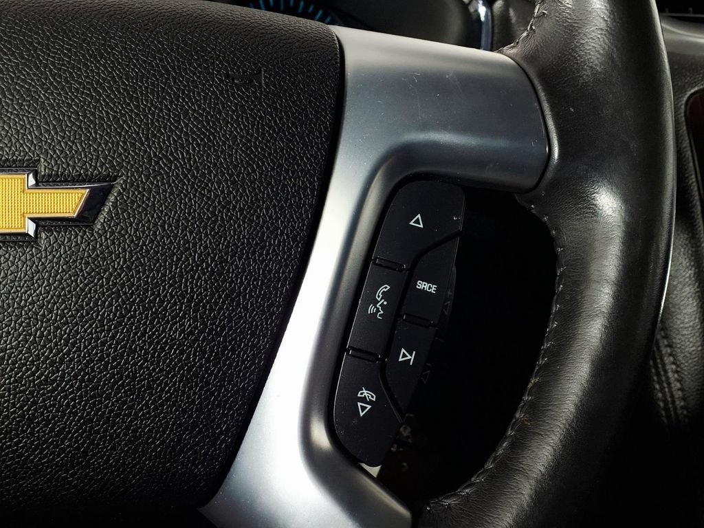 Used 2017 Chevrolet Traverse Premier FWD image 21
