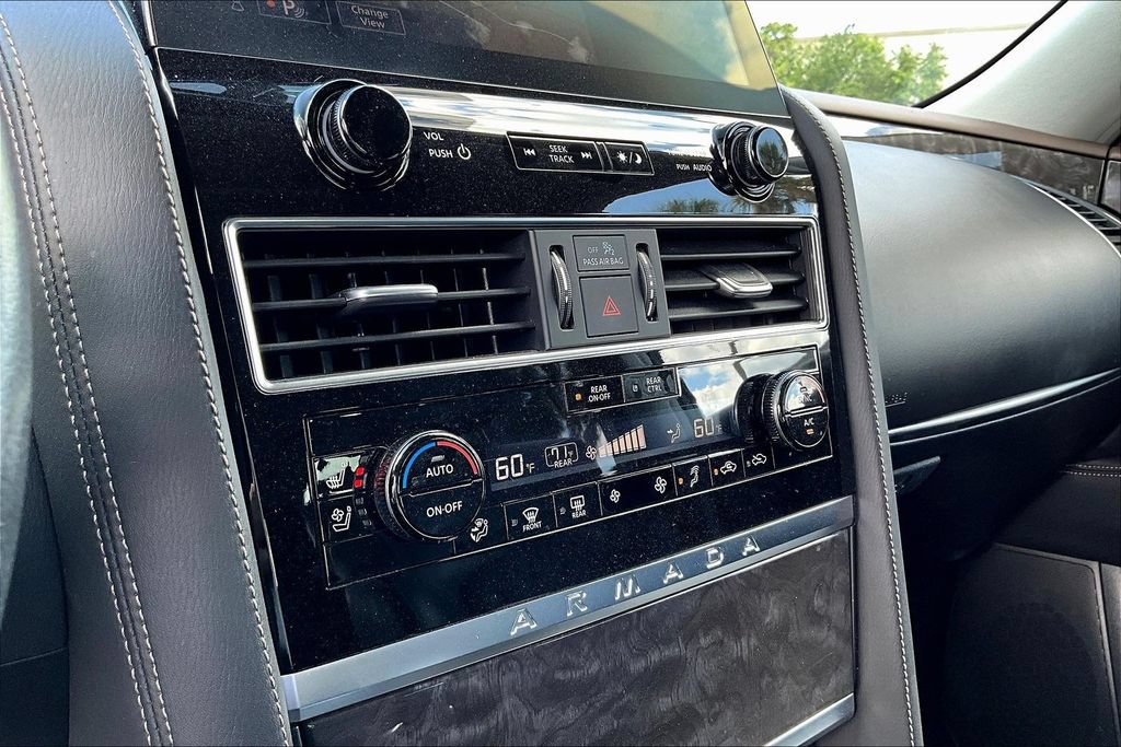 Used 2022 Nissan Armada Platinum w/ Captain's Chairs Package RWD image 15