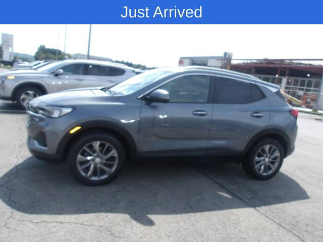 Used 2020 Buick Encore GX Select w/ Experience Buick Package AWD/4WD image 4