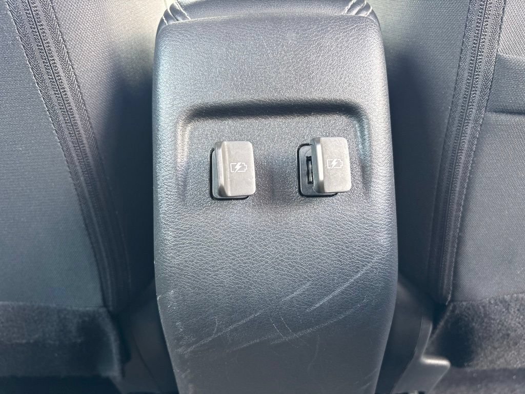 Used 2021 Nissan Kicks SV FWD image 18