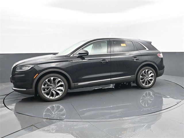 Used 2023 Lincoln Nautilus Reserve w/ Luxury Package image 5