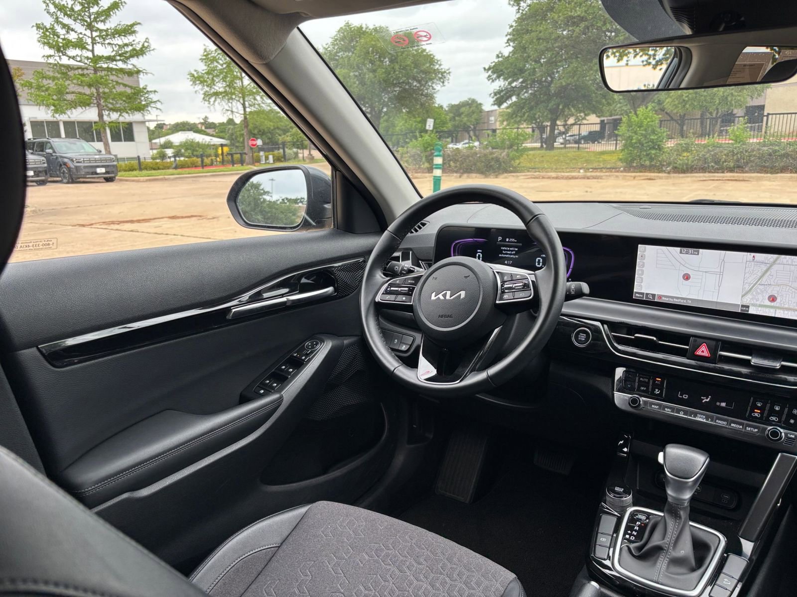 Used 2025 Kia Seltos S image 37