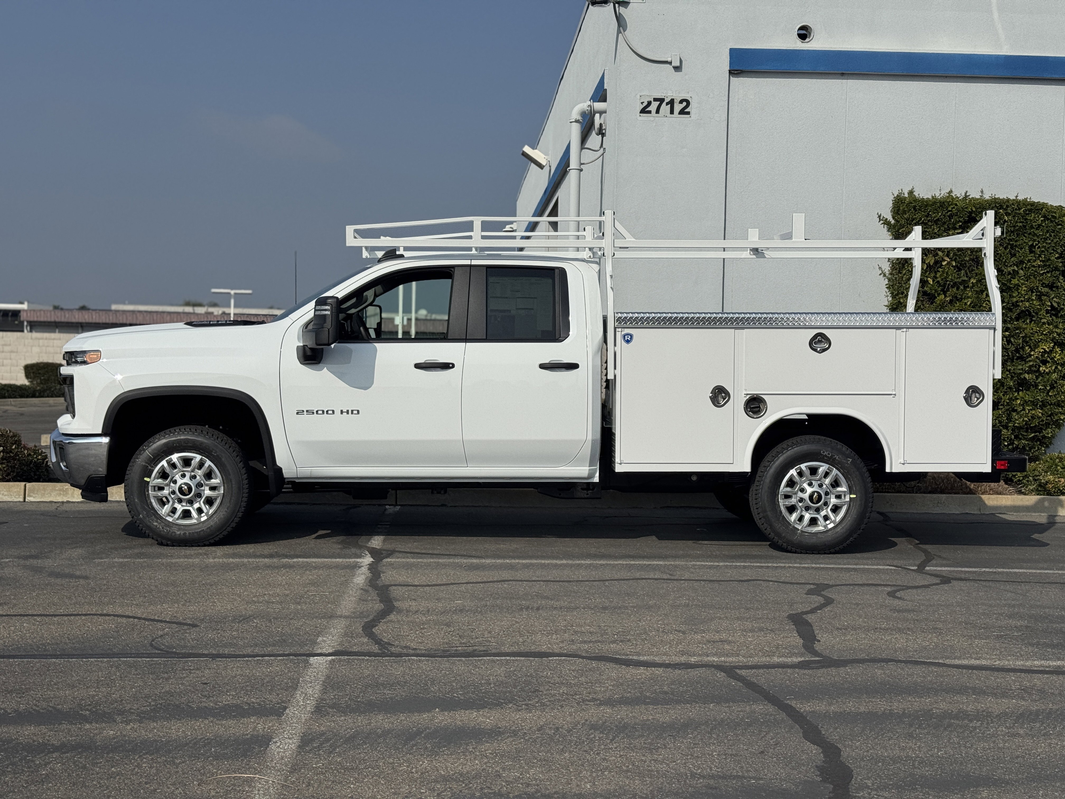 New 2026 Chevrolet Silverado 2500 W/T w/ WT Convenience Package RWD image 4