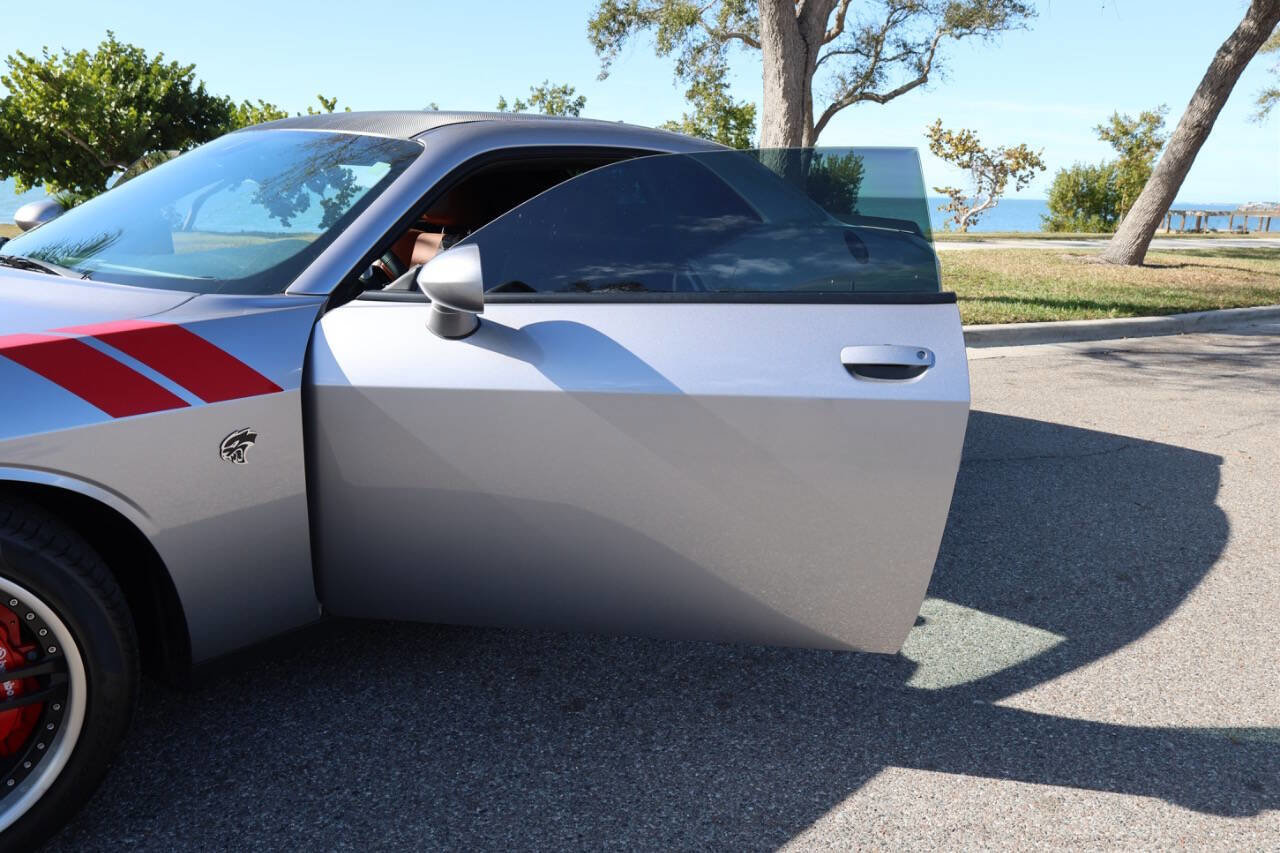 Used 2015 Dodge Challenger SRT Hellcat image 65