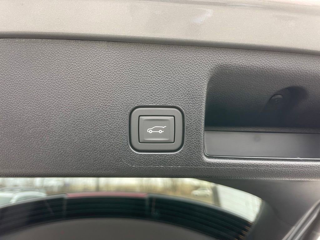 New 2026 Chevrolet Equinox EV RS image 30