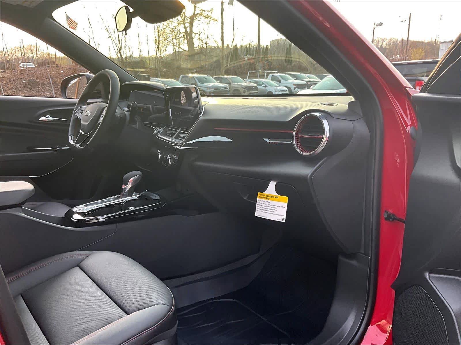 New 2026 Chevrolet Trax RS w/ Driver Confidence Package FWD image 10