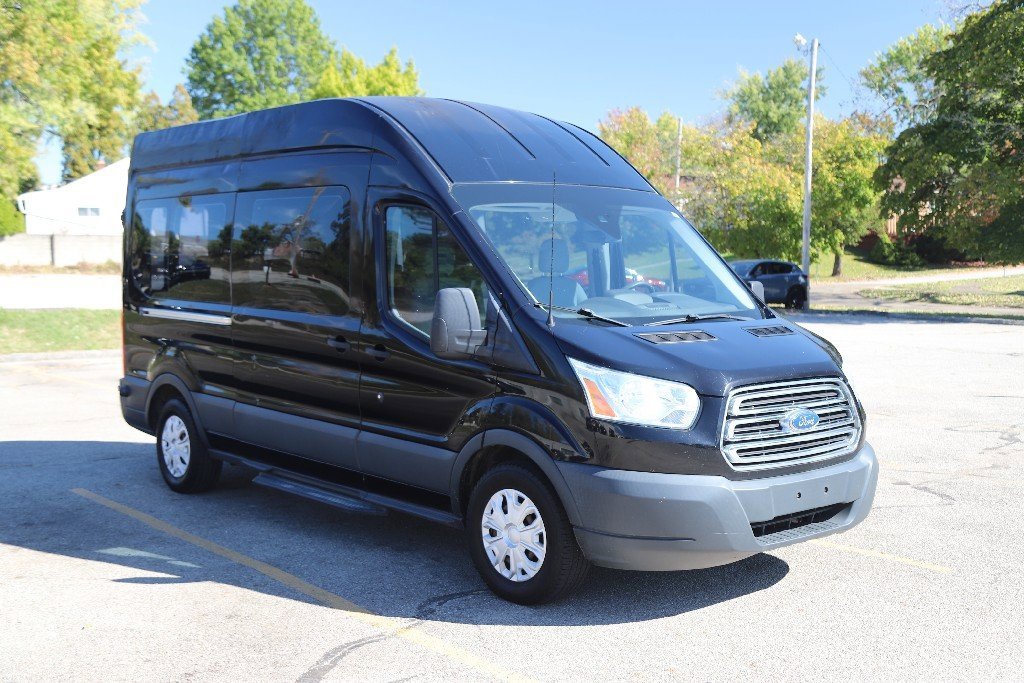 Used 2016 Ford Transit 350 XLT image 11
