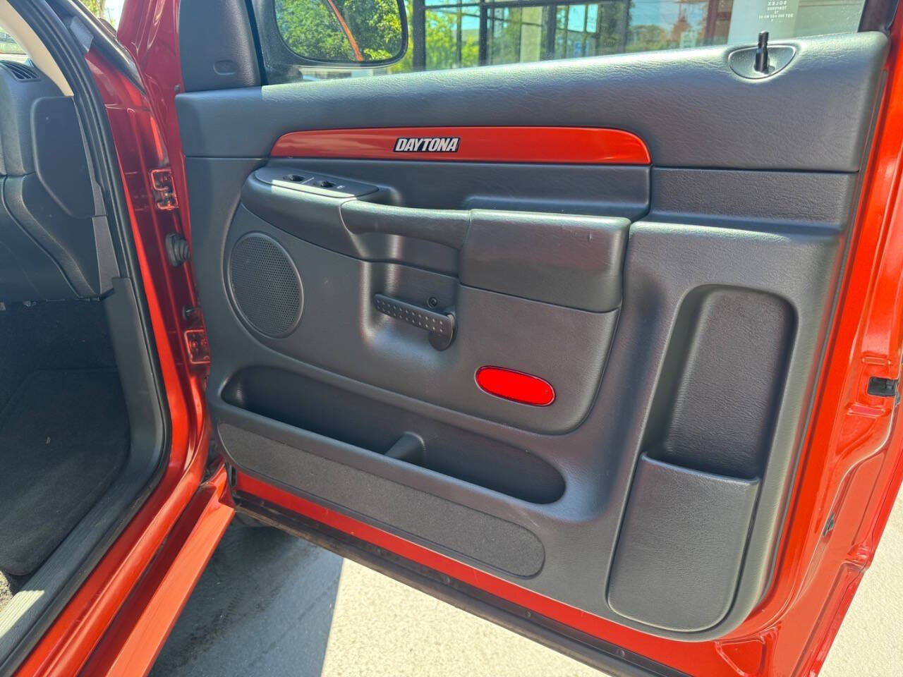 Used 2005 Dodge Ram 1500 Truck SLT w/ Daytona Edition Group AWD/4WD image 14