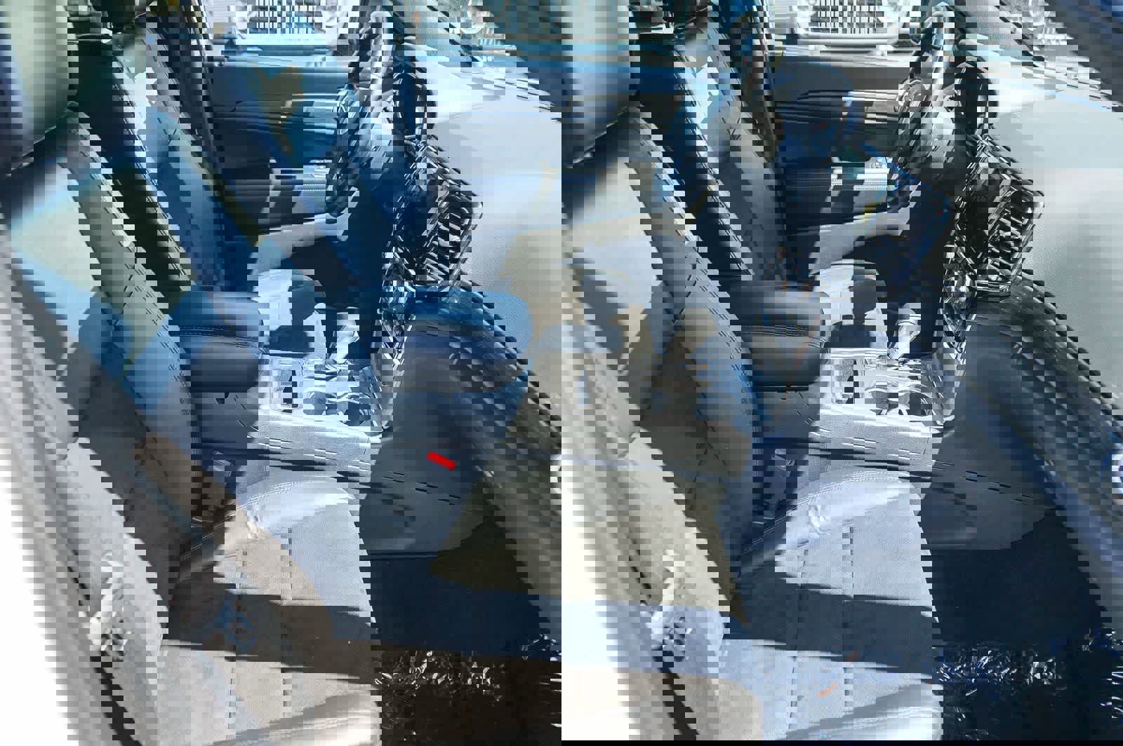 Used 2021 Jeep Grand Cherokee Laredo X image 15