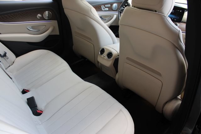Used 2023 Mercedes-Benz E 450 4MATIC Sedan w/ Premium Package image 15