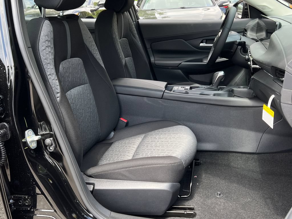 New 2026 Nissan Sentra SV w/ SV Convenience Package FWD image 18