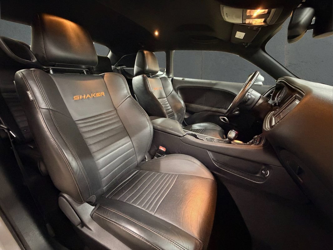 Used 2016 Dodge Challenger R/T Scat Pack RWD image 26