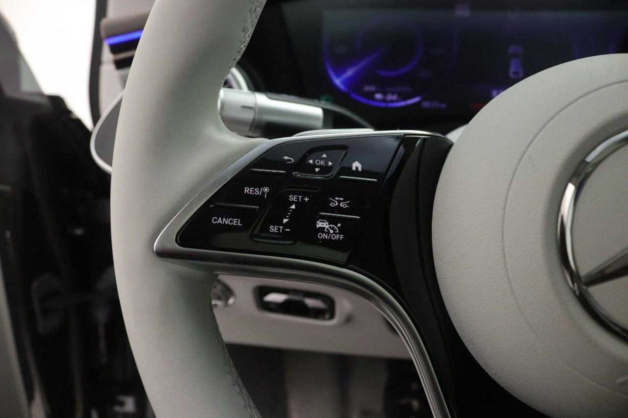 Certified 2023 Mercedes-Benz EQS 580 4MATIC Sedan image 13