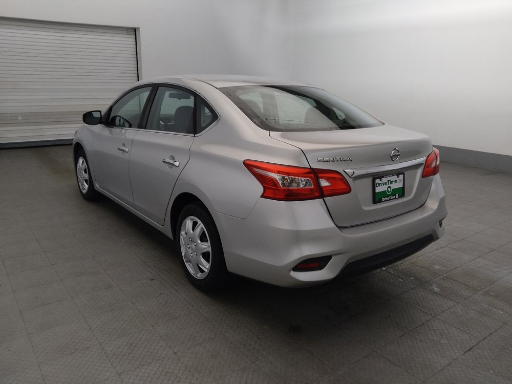 Used 2016 Nissan Sentra S FWD image 5