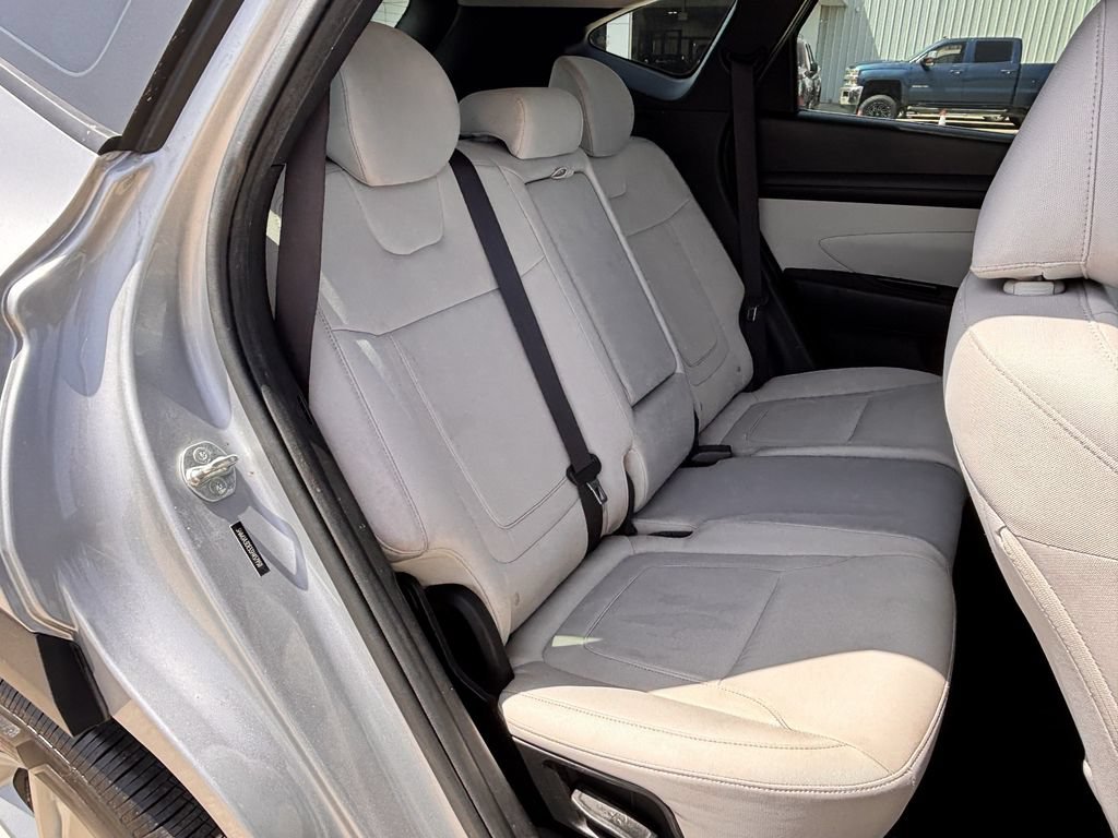 Used 2025 Hyundai Tucson SE FWD image 29