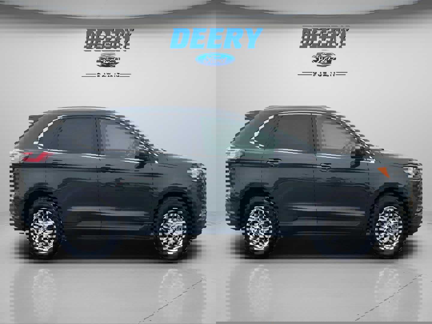 Used 2024 Ford Edge SEL w/ Convenience Package image 2