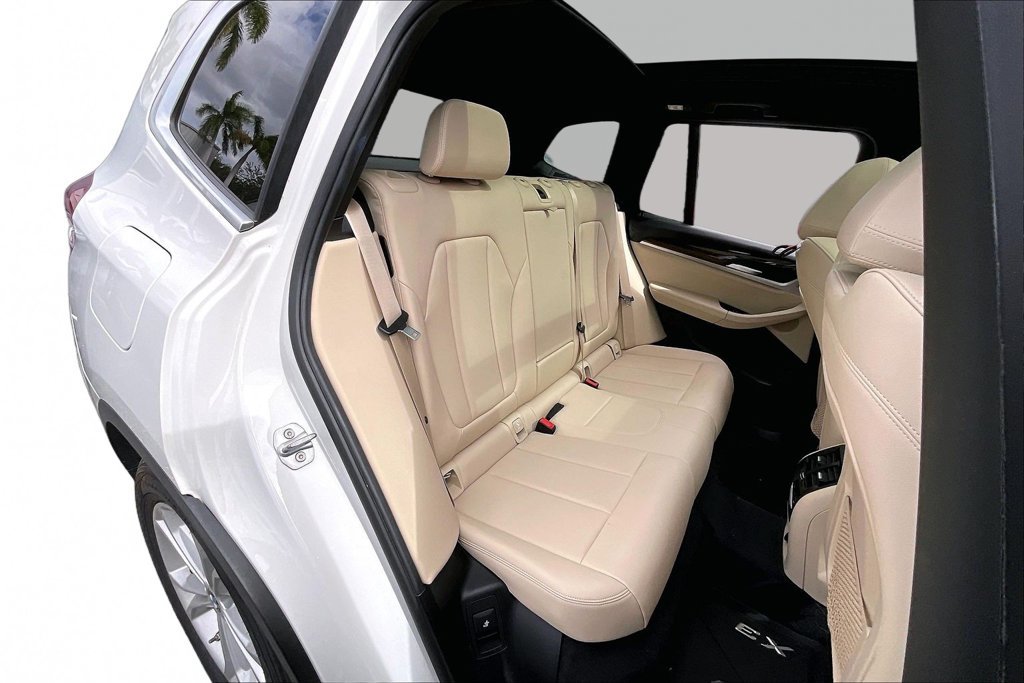 Used 2019 BMW X3 xDrive30i w/ Driving Assistance Package AWD/4WD image 15