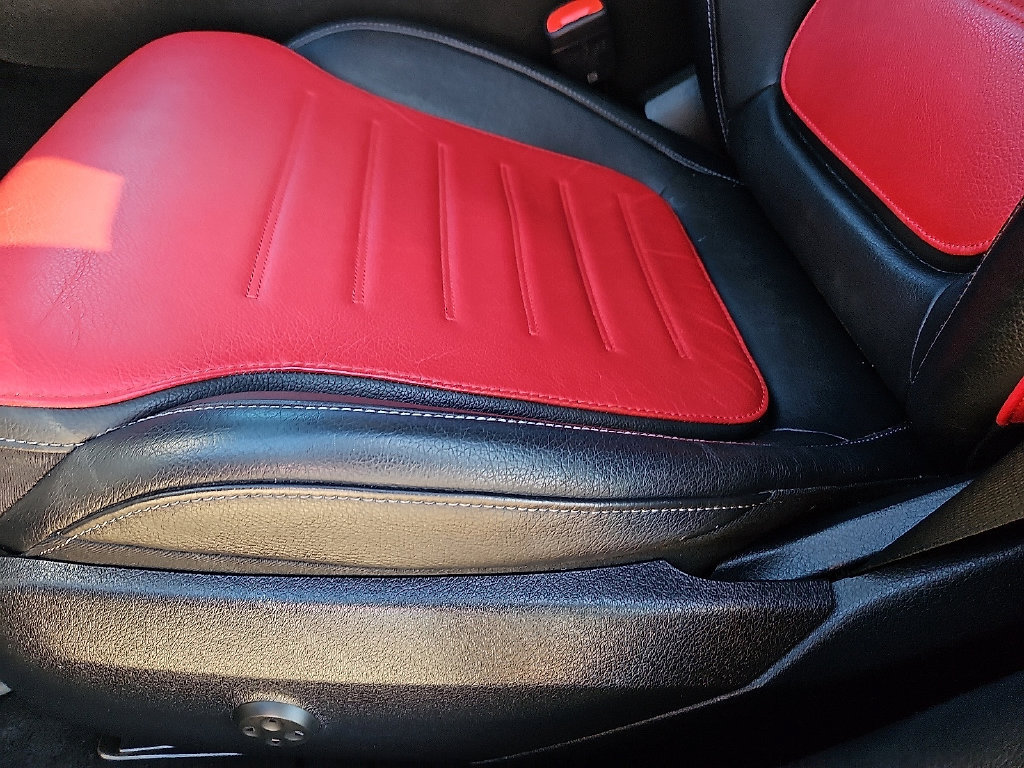 Used 2023 Mercedes-Benz C 43 AMG 4MATIC Sedan image 20