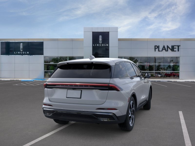 New 2026 Lincoln Nautilus Premier w/ Jet Appearance Package AWD/4WD image 8