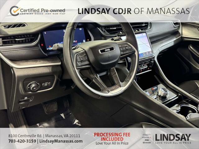 Certified 2023 Jeep Grand Cherokee Limited w/ Black Appearance Package AWD/4WD image 19