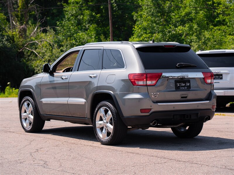 Used 2012 Jeep Grand Cherokee Overland Summit AWD/4WD image 7