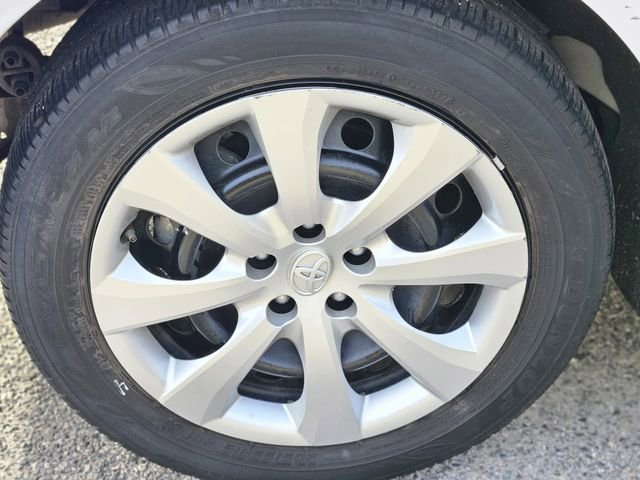 Used 2024 Toyota Corolla LE image 10