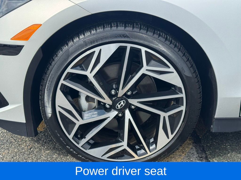 Used 2024 Hyundai Ioniq 6 SEL image 10