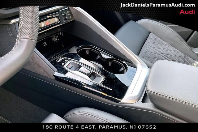 New 2025 Audi SQ5 Premium Plus image 8