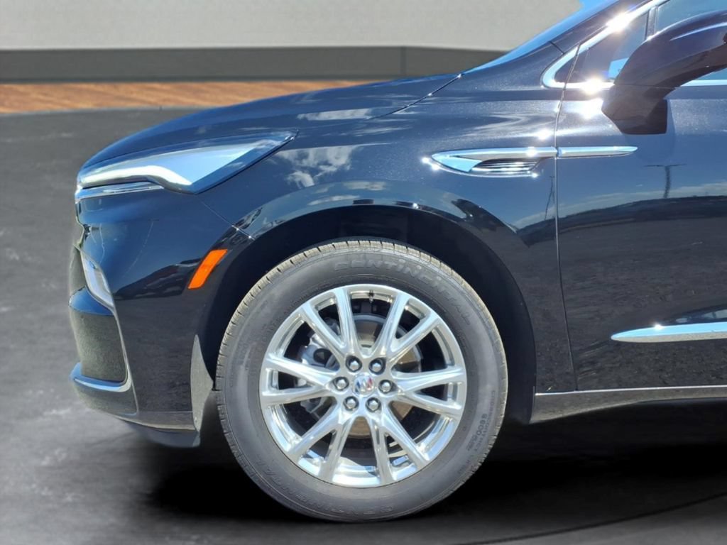 Certified 2023 Buick Enclave Essence w/ Experience Buick Package FWD image 4